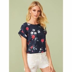 Floral Print Round Neck Blouse